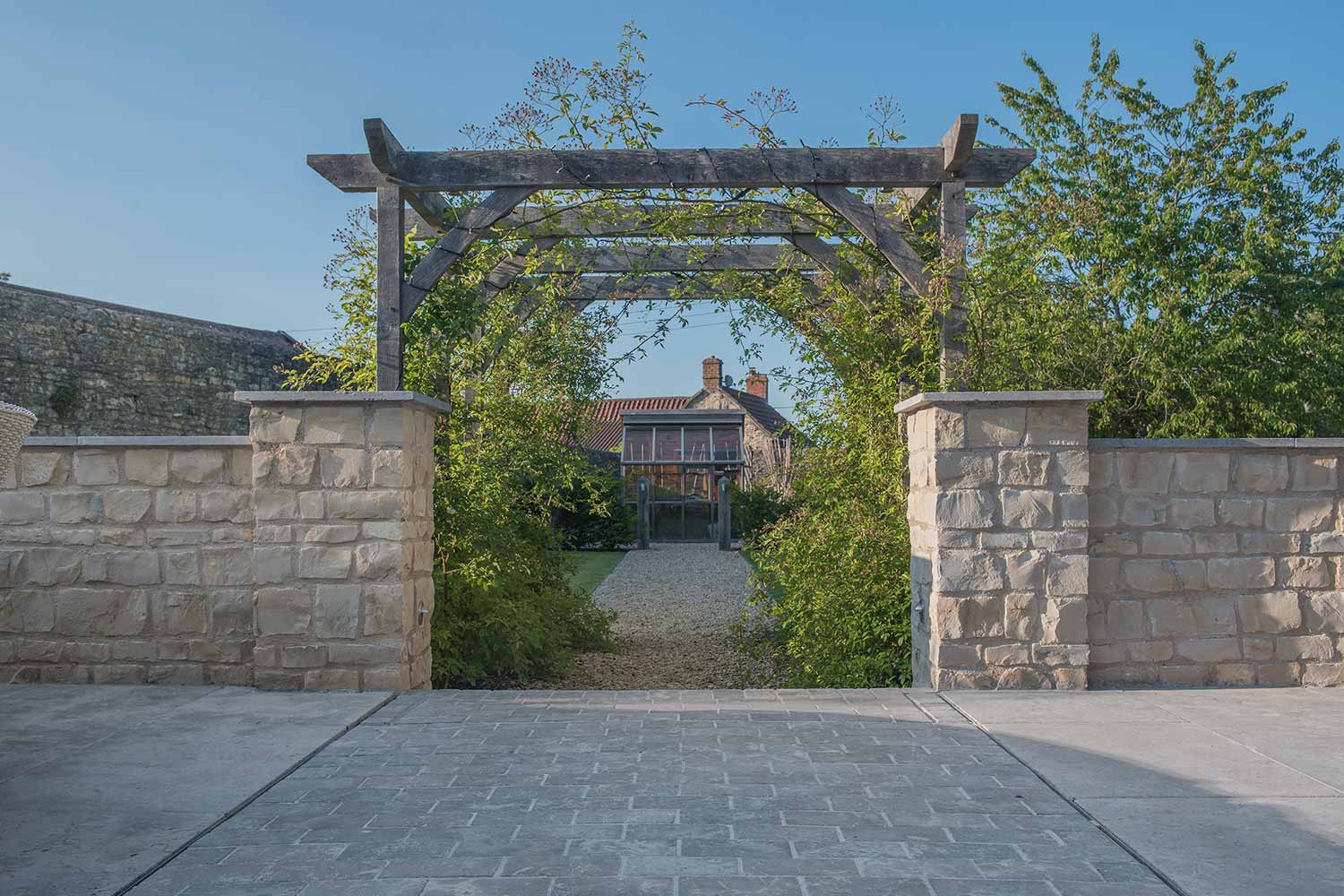 Selby Landscapes | Moat House | pergola walk Selby Landscapes | Moat House | pergola walk